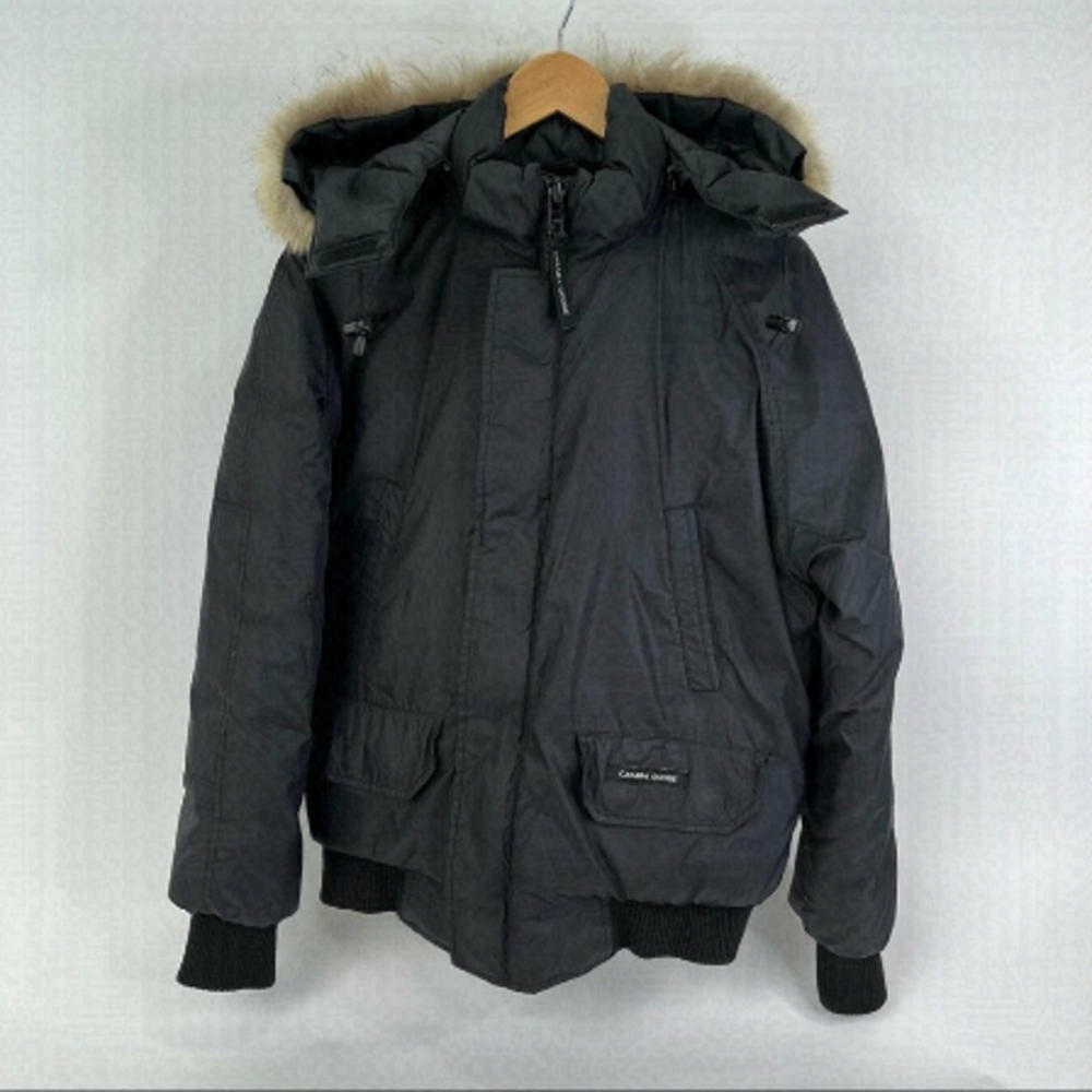 CANADA GOOSE Black Label Yukon Bomber Duck Down Coyote Fur Trimmed Winter Jacket